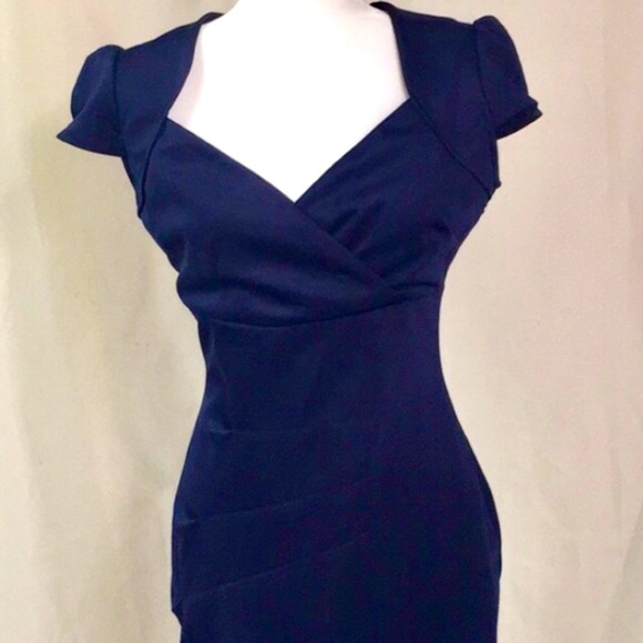 Guess Navy Dress Silky-Shiny Fabric Cap Sleeve Size 10. Like New only worn once - Picture 3 of 10